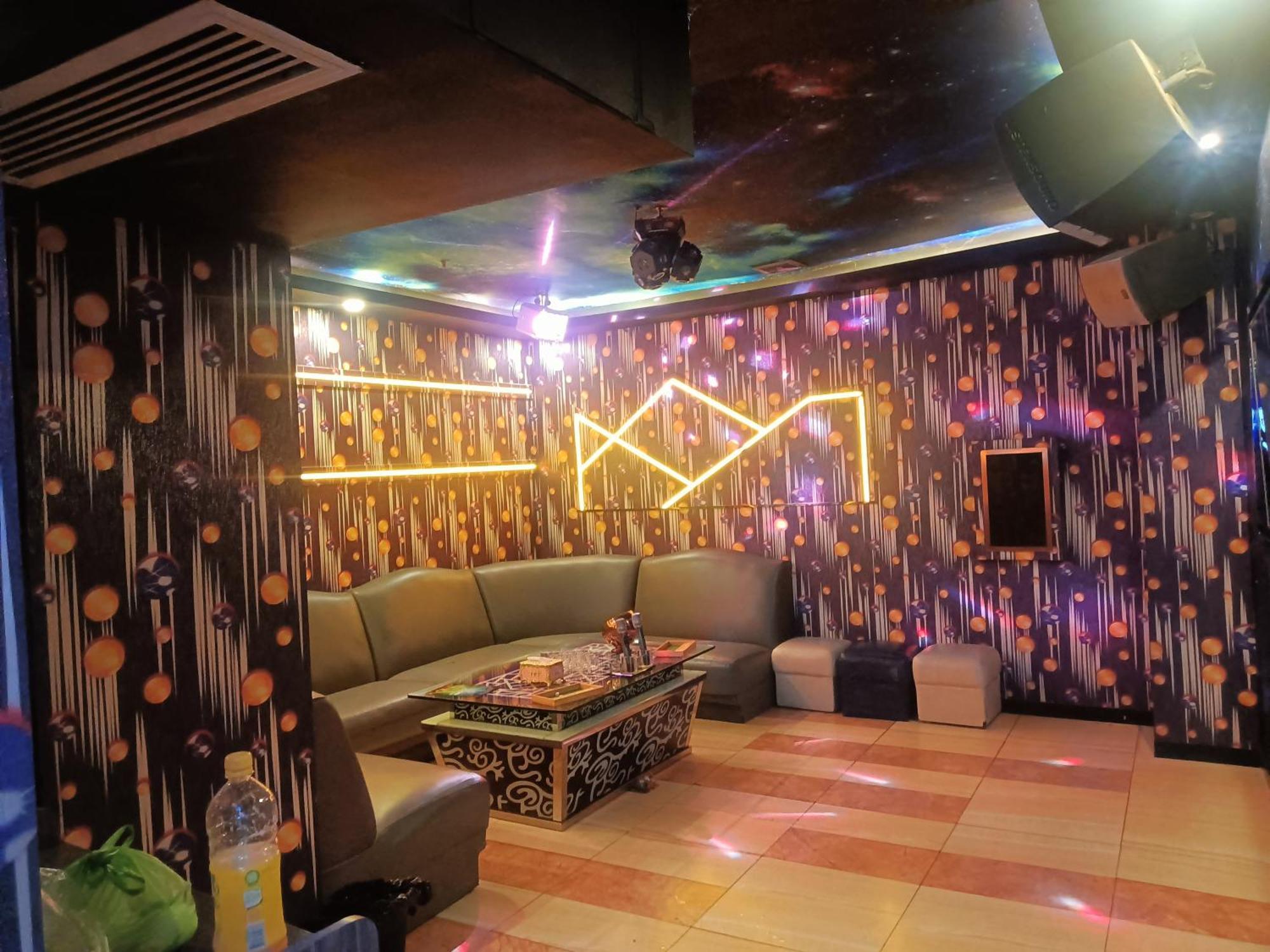 Pristinehotel Манила Экстерьер фото