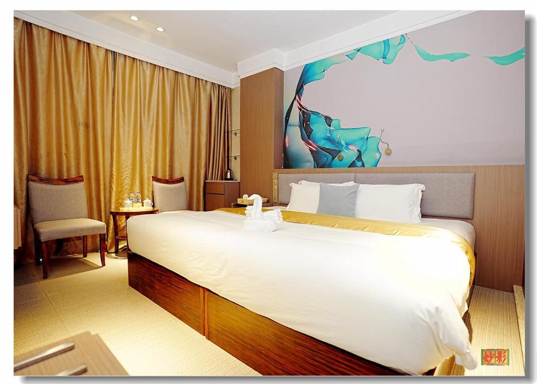 Pristinehotel Манила Экстерьер фото