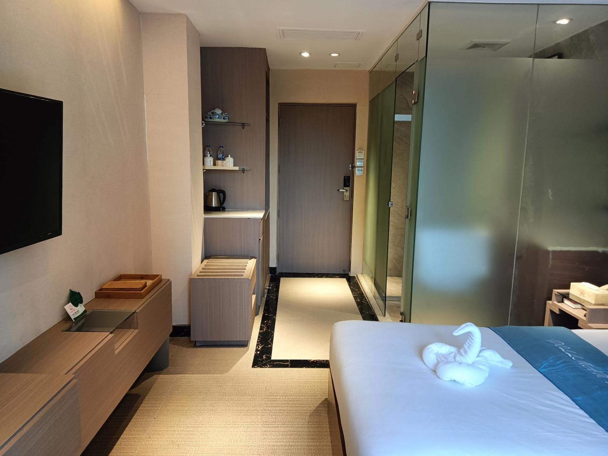 Pristinehotel Манила Экстерьер фото